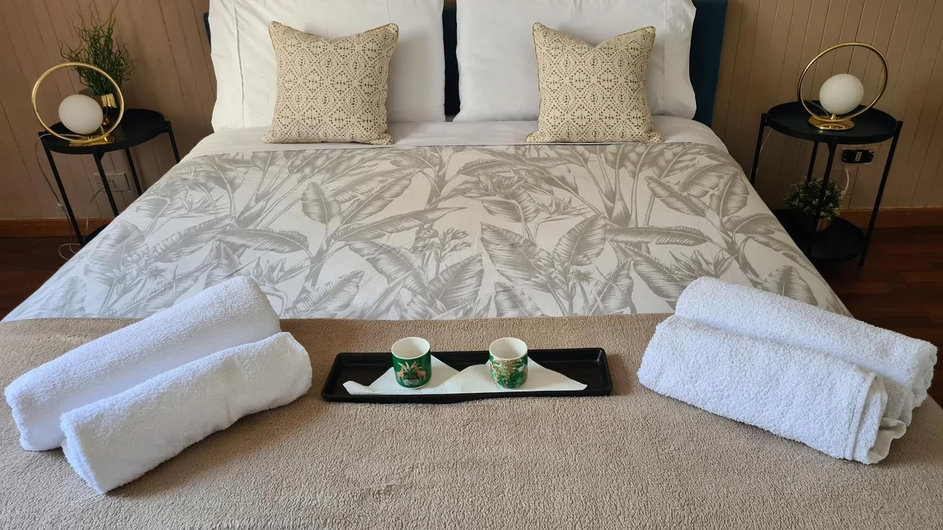 Apartment Aurum Suite - Near The Duomo, Mailand
