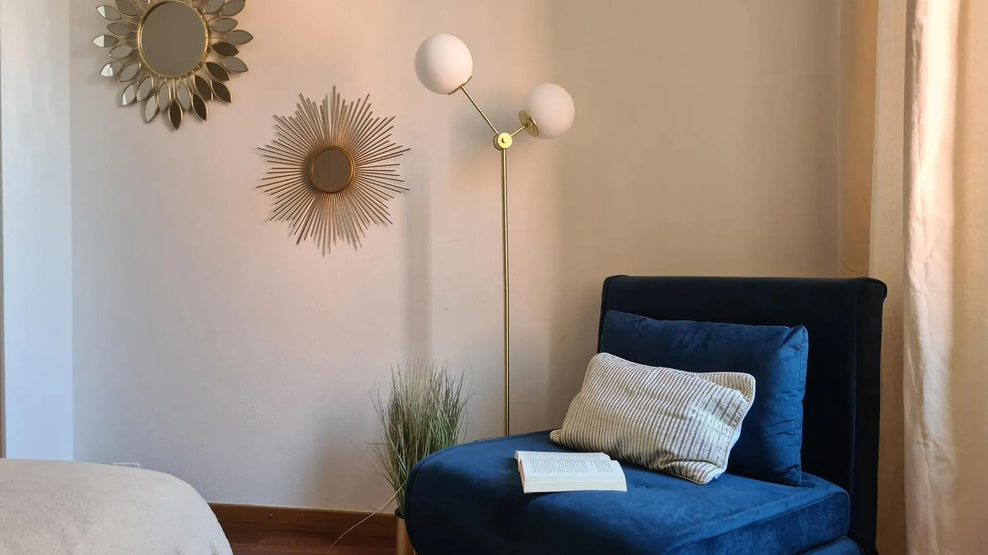 Aurum Suite - Near The Duomo, ميلان